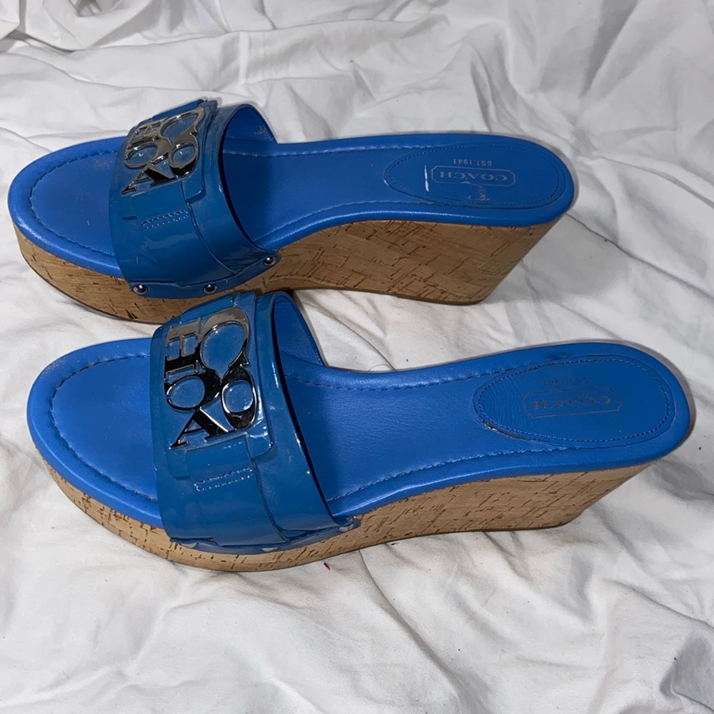 RARE blue COACH “Jen” leather platform wedges